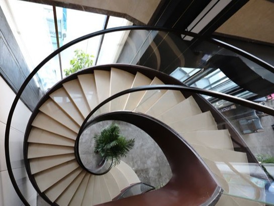 旋轉(zhuǎn)玻璃樓梯扶手  DJ-8008