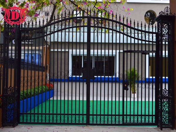 小區(qū)鐵藝大門DJ-8007
