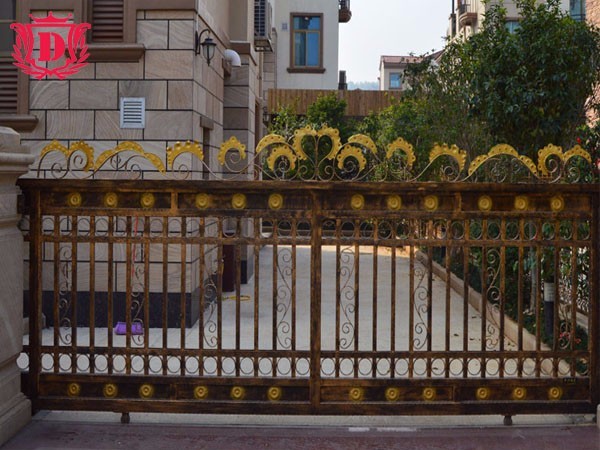 小區(qū)鐵藝大門DJ-8001