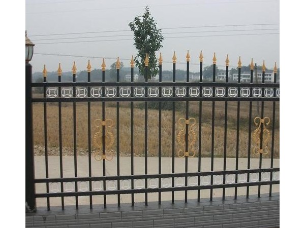 鐵藝圍欄如何做好鐵藝防銹？