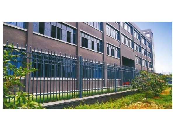 帝景裝飾鋅鋼護欄詳解