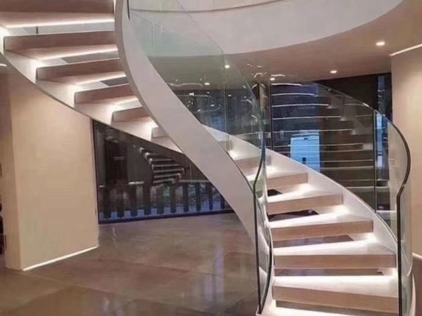 旋轉(zhuǎn)樓梯