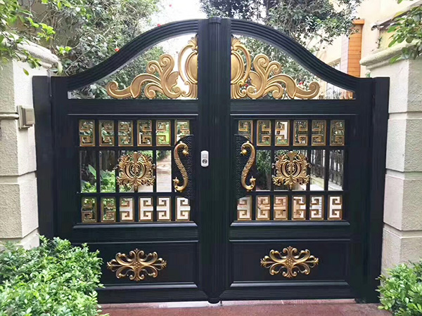 鋁藝大門使用過(guò)程中如何進(jìn)行保養(yǎng)