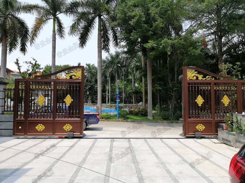 金源花園別墅客戶定制鋁藝護(hù)欄