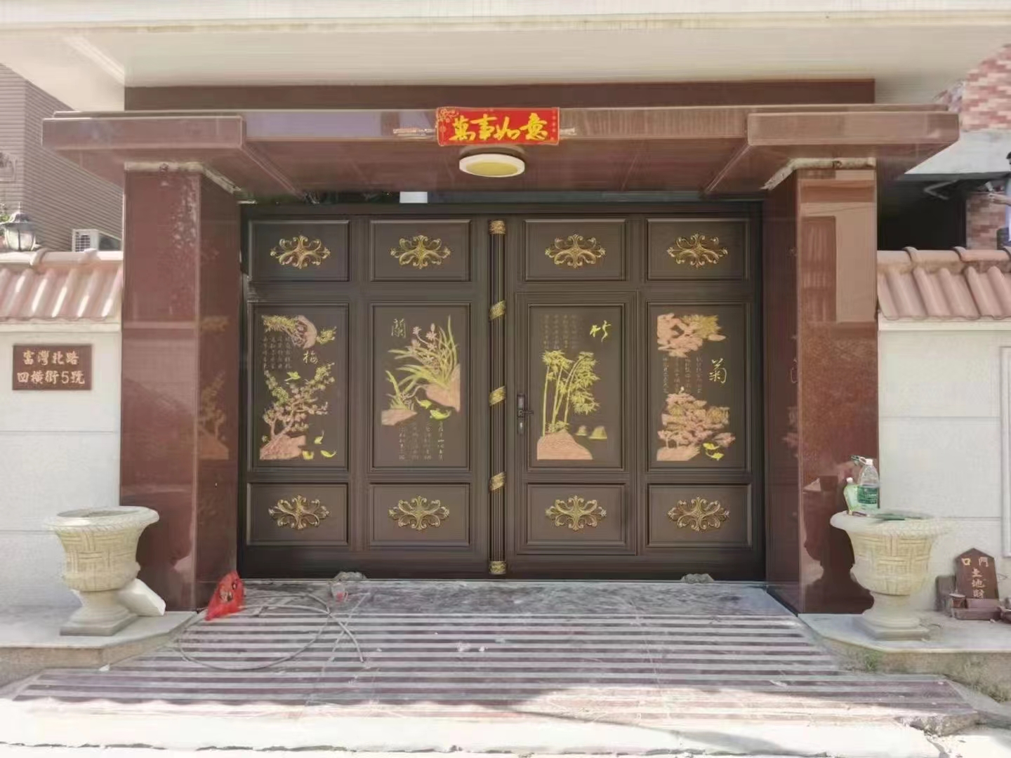 別墅高端鋁大門